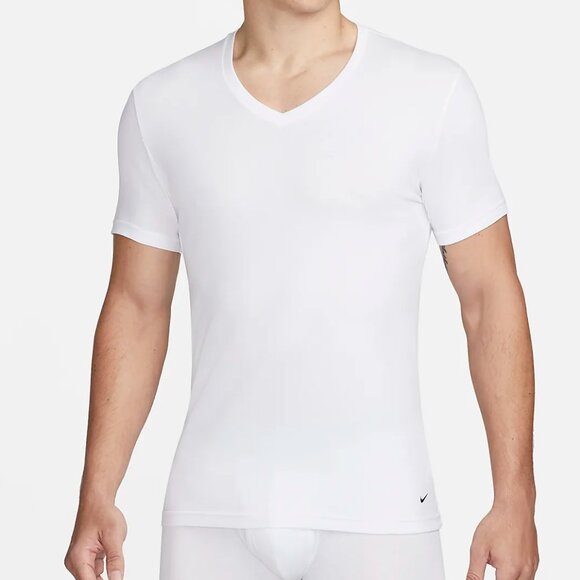 Nike Dri-FIT everyday cotton stretch T-Shirt - Picture 1 of 5
